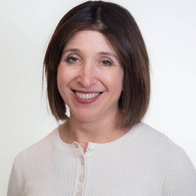 joanne greenaway headshot for lsjs sacks scholar jo
