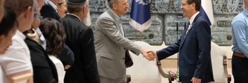 herzog with alan sacks and liheyot yeudi