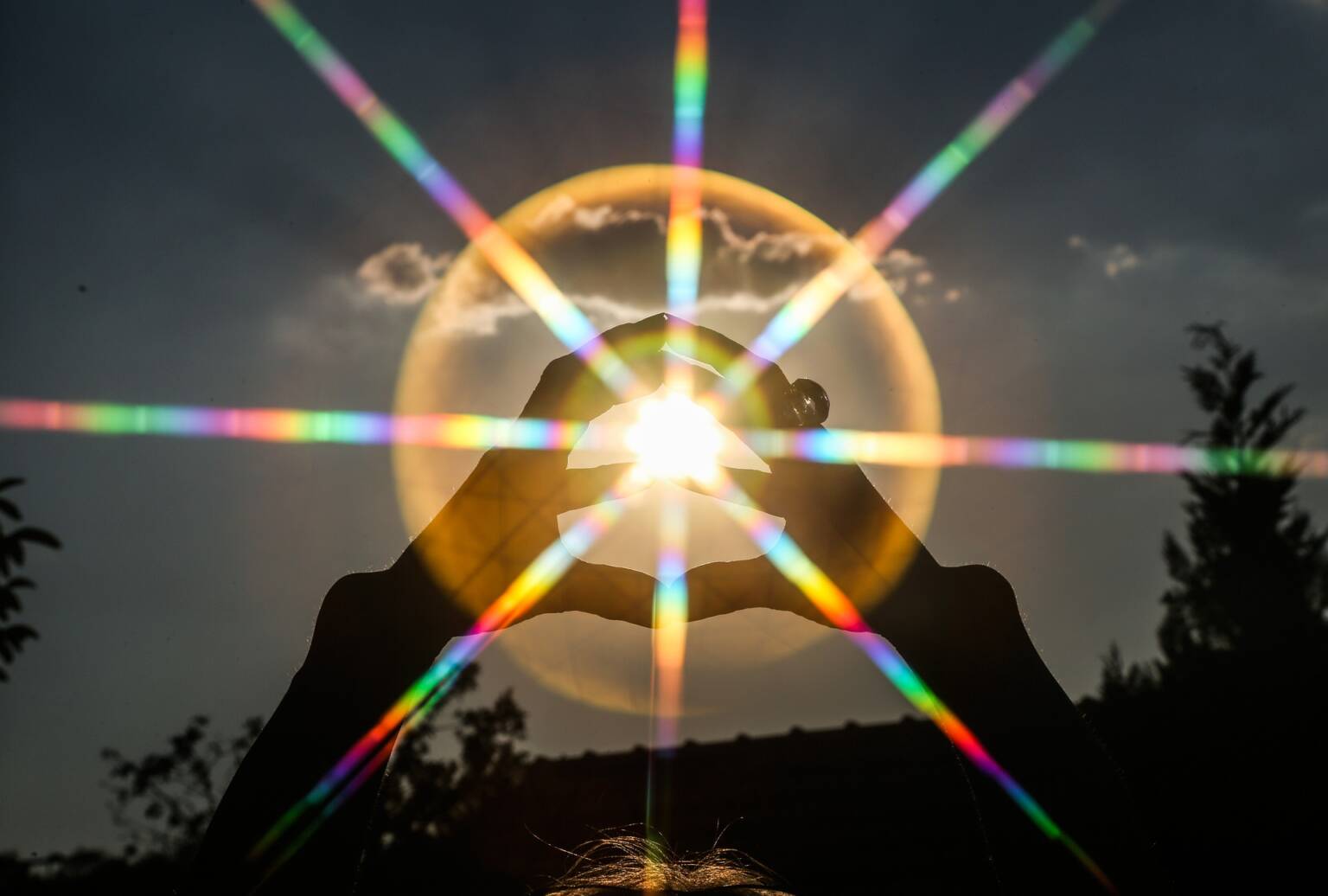 sun rays light garments reflection refraction rainbow lights