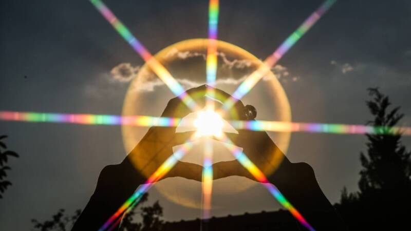 sun rays light garments reflection refraction rainbow lights 1